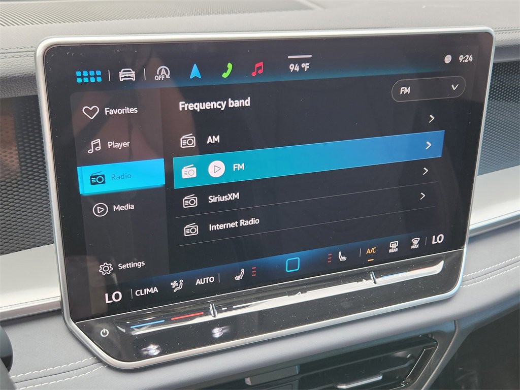 New 2025 Volkswagen Tiguan SE image 10