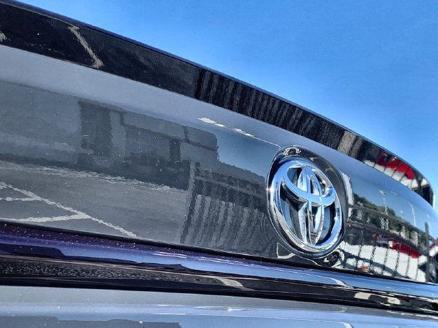 Certified 2023 Toyota Corolla SE FWD image 40