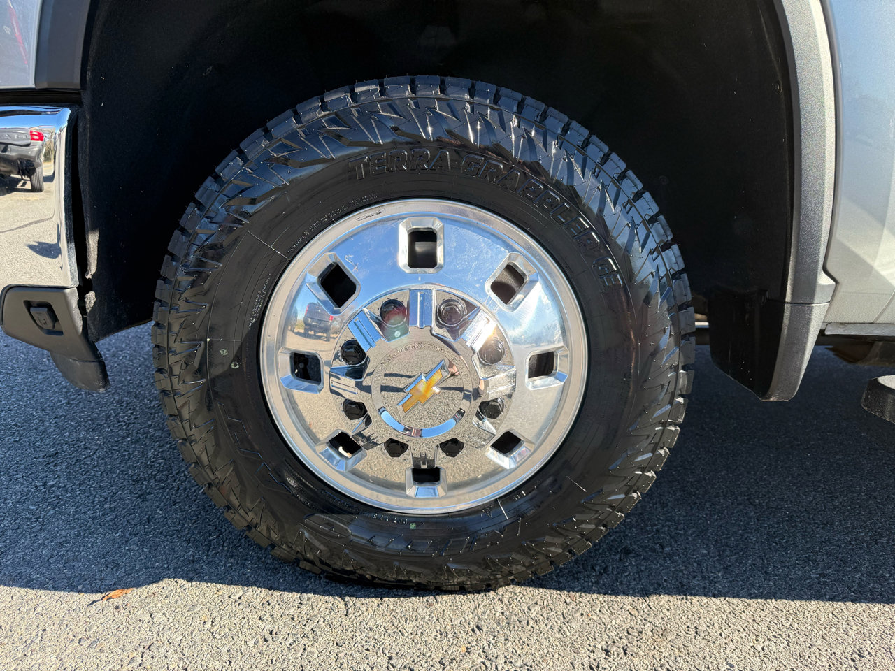 Used 2025 Chevrolet Silverado 3500 LTZ w/ LTZ Texas Edition image 54