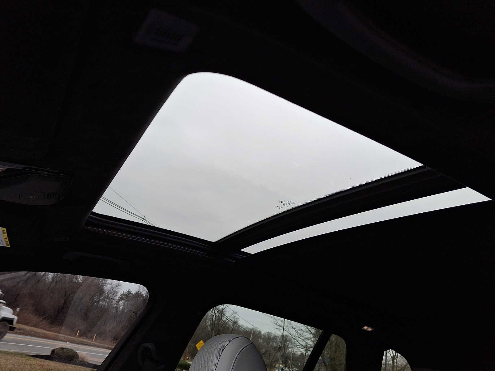 Used 2024 BMW X5 xDrive40i w/ M Sport Package image 15