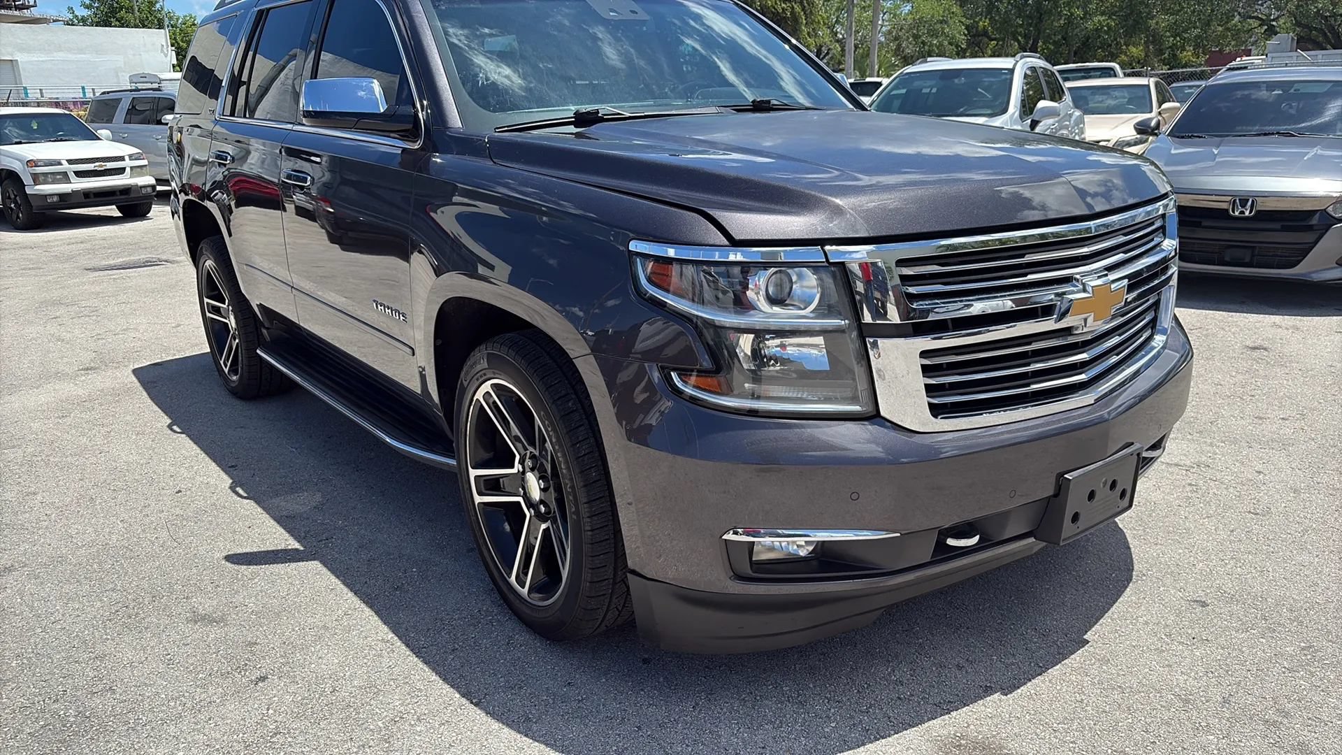 Used 2016 Chevrolet Tahoe LTZ AWD/4WD image 3