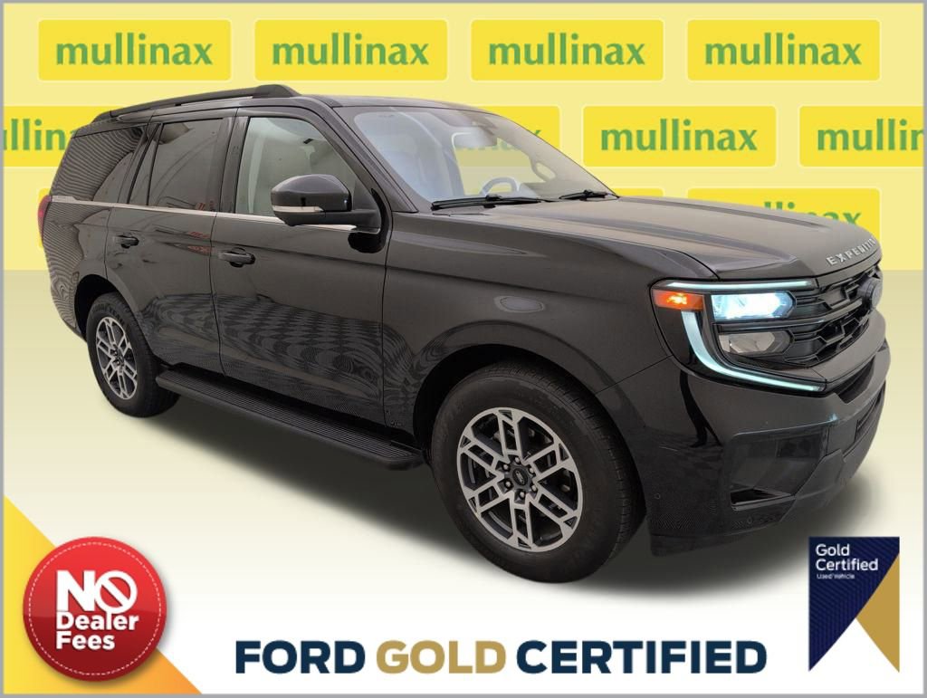 Certified 2025 Ford Expedition Active image 1