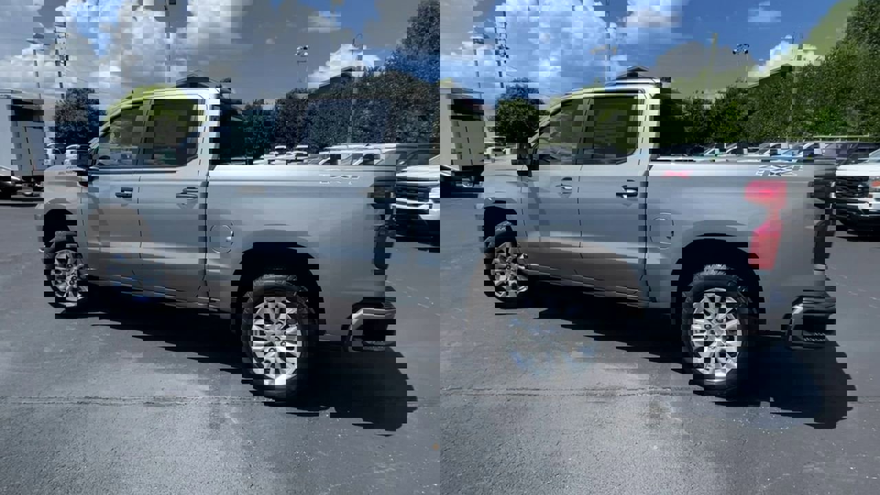 New 2025 Chevrolet Silverado 1500 Custom image 6