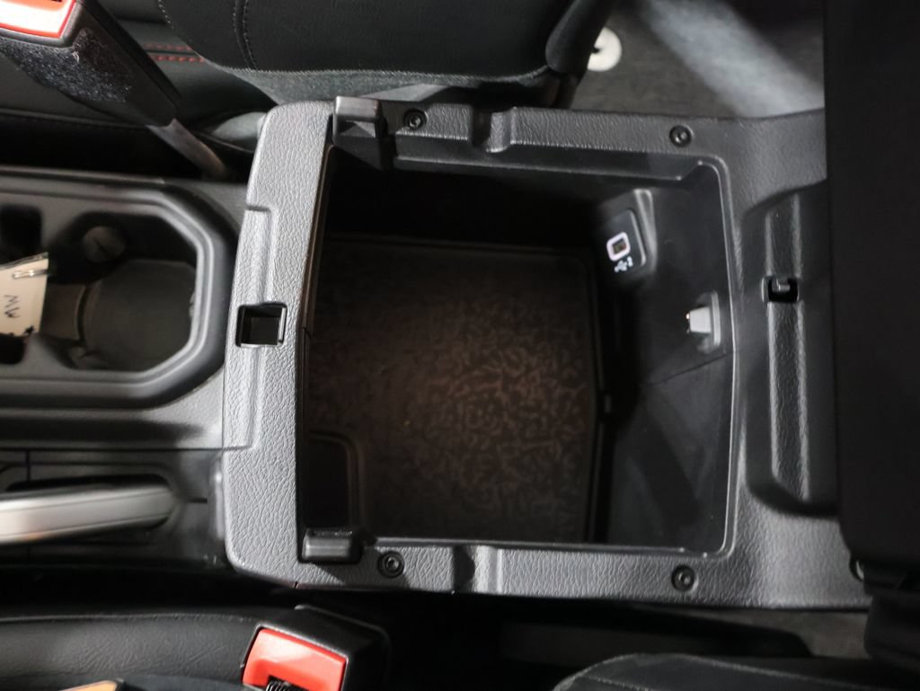Used 2021 Jeep Wrangler Unlimited Rubicon AWD/4WD image 31