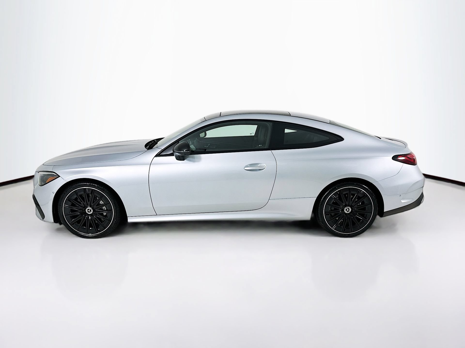 New 2026 Mercedes-Benz CLE 450 4MATIC Coupe image 5