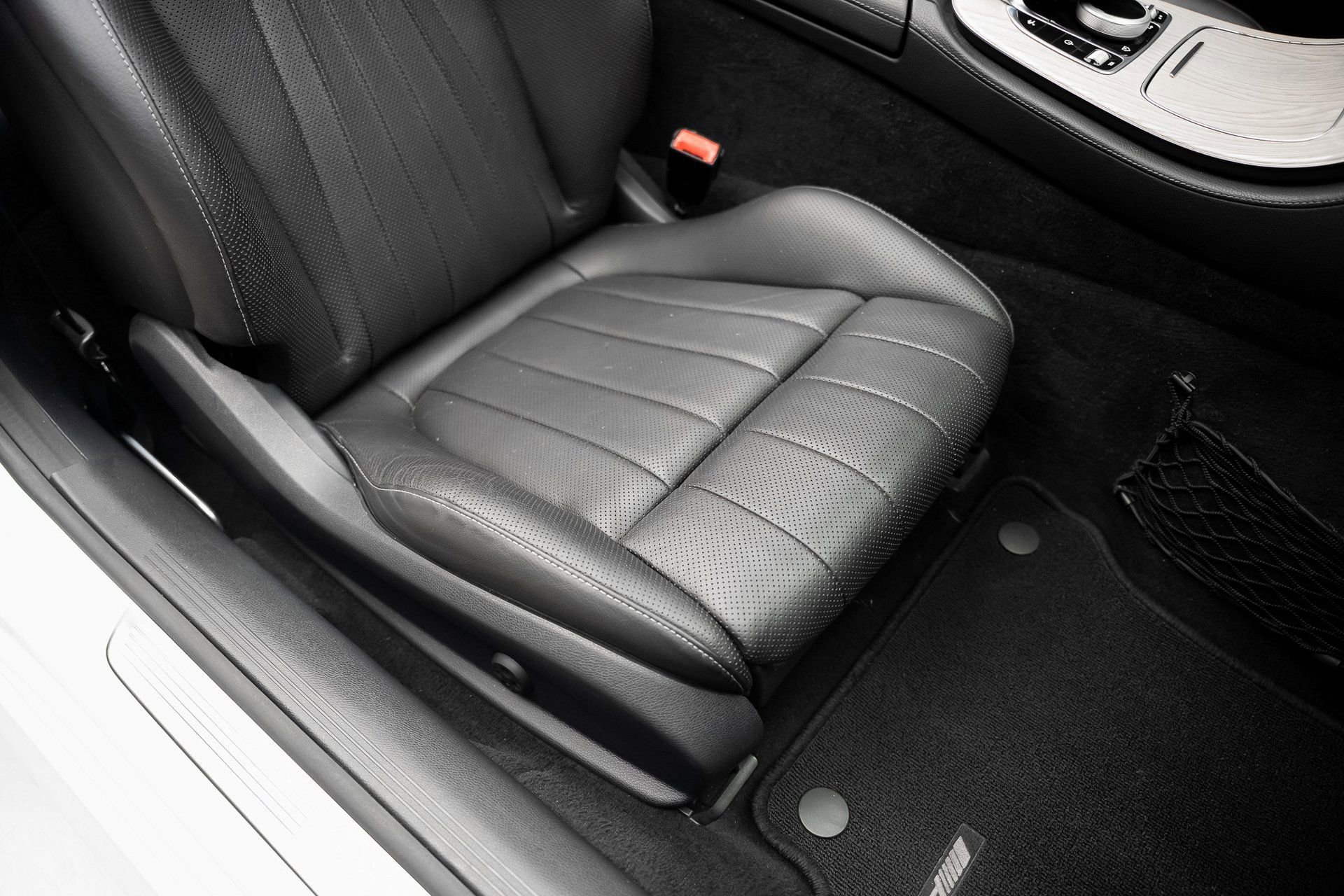 Used 2019 Mercedes-Benz E 450 4MATIC Cabriolet image 69