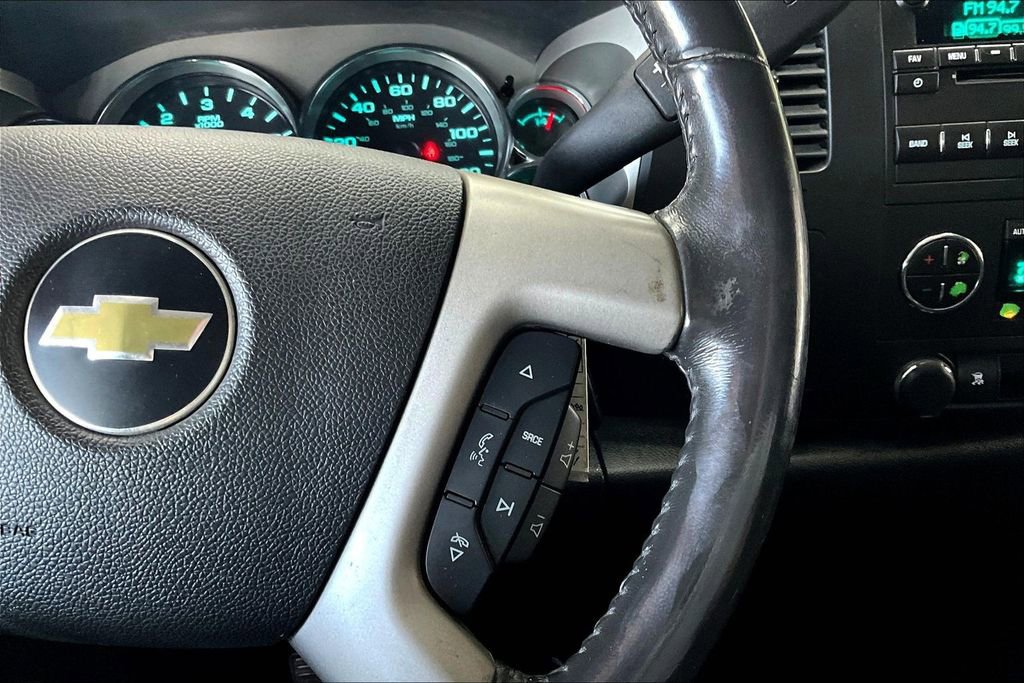 Used 2011 Chevrolet Silverado 1500 LT w/ All-Star Edition AWD/4WD image 11
