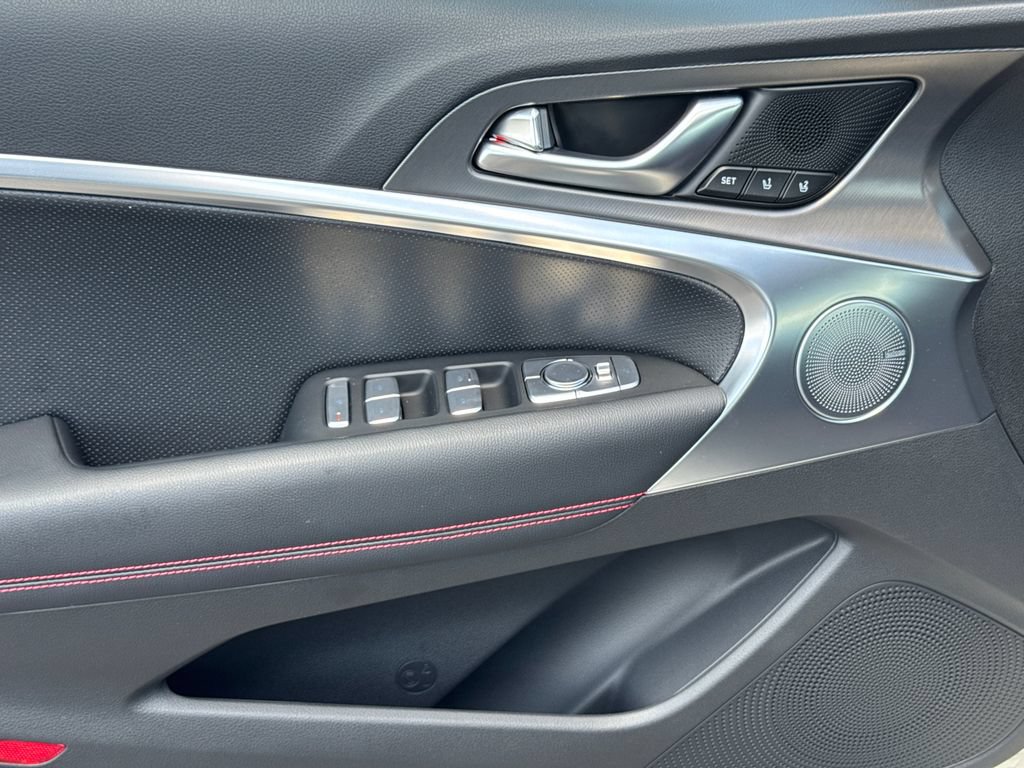 New 2026 Genesis G70 3.3T Sport Prestige RWD image 12