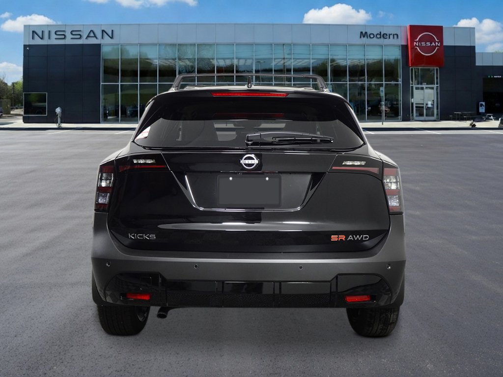 New 2026 Nissan Kicks SR AWD/4WD image 4