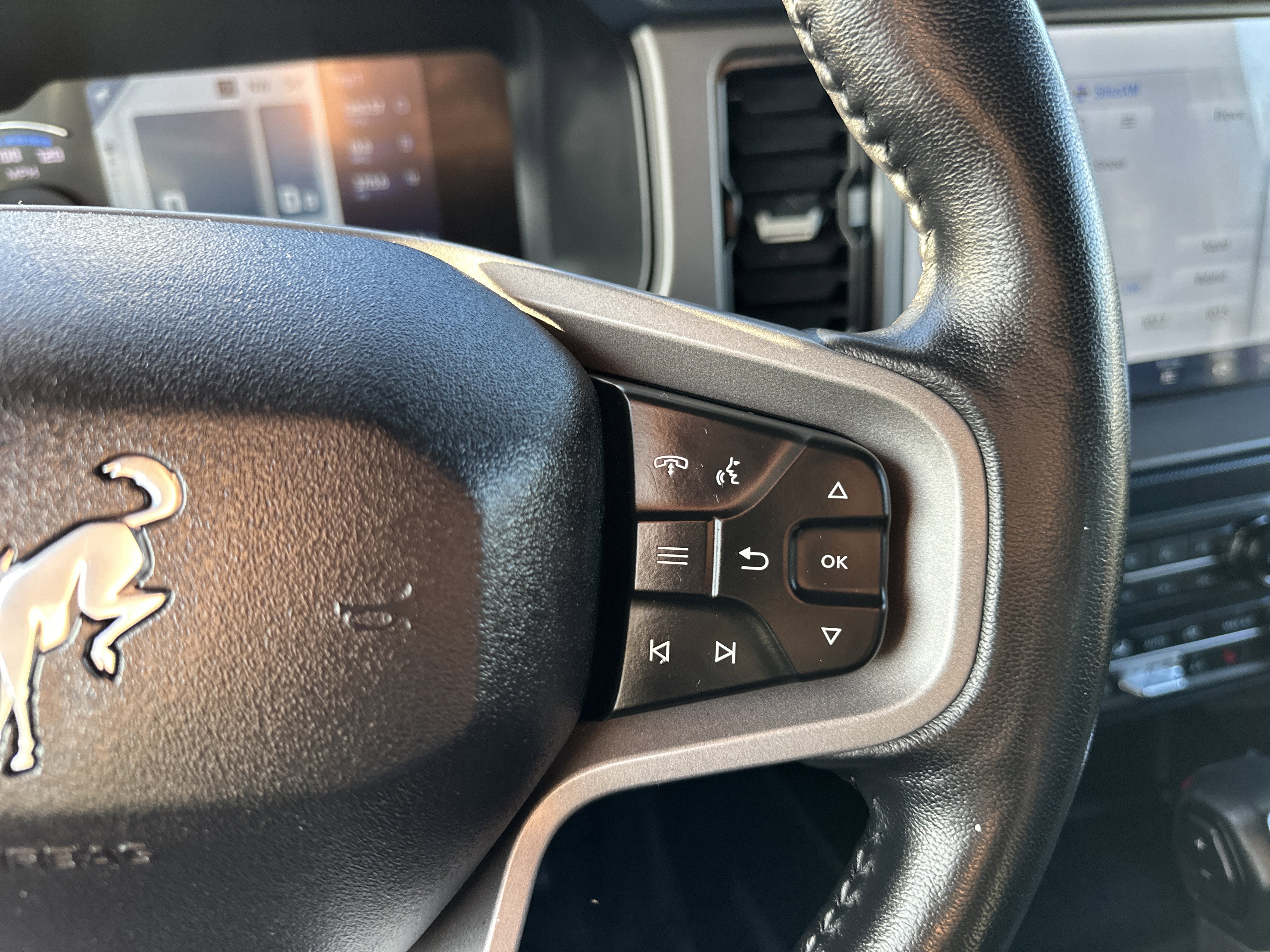 Used 2023 Ford Bronco Outer Banks image 20