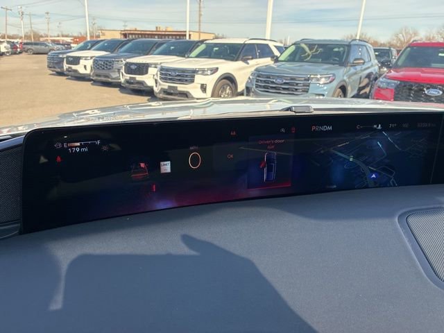 New 2025 Lincoln Navigator L Reserve w/ Jet Appearance Package image 15