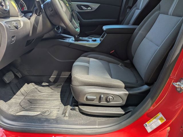 New 2026 Chevrolet Blazer LT w/ Convenience Package FWD image 10