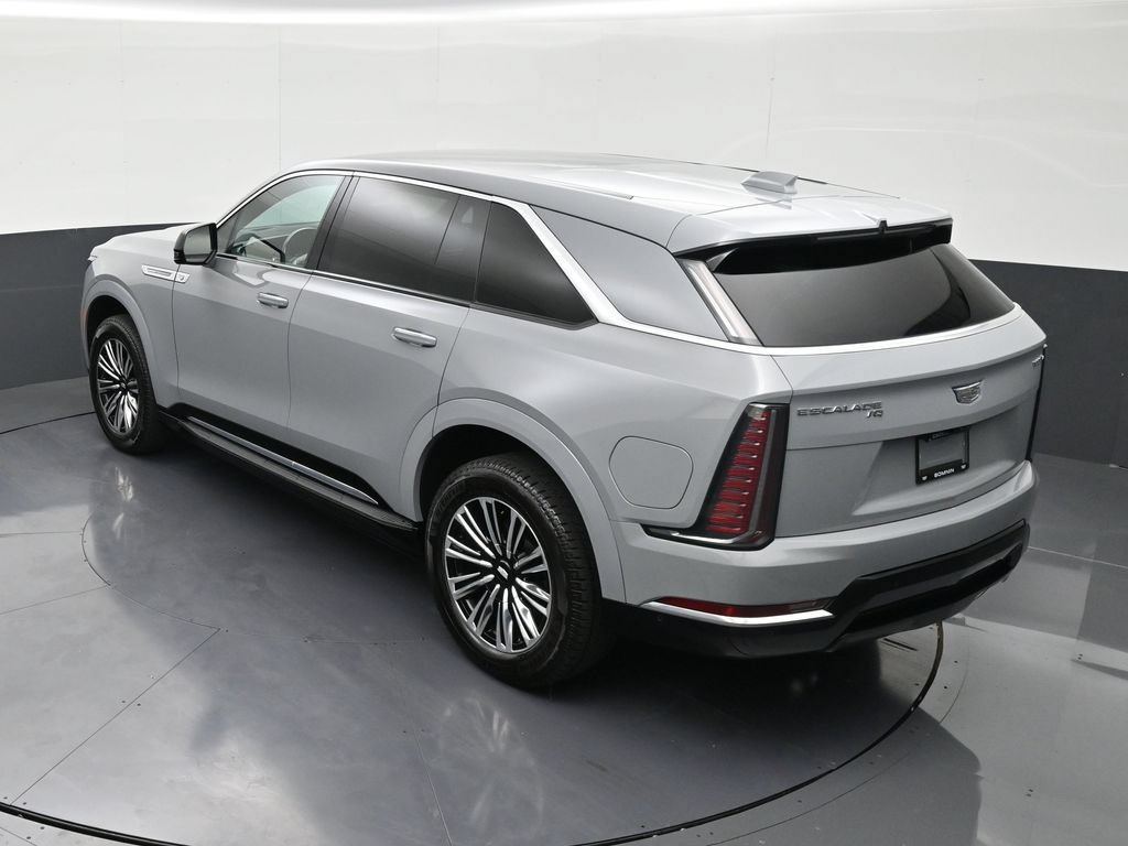 Certified 2026 Cadillac Escalade IQ Luxury 1 AWD/4WD image 14