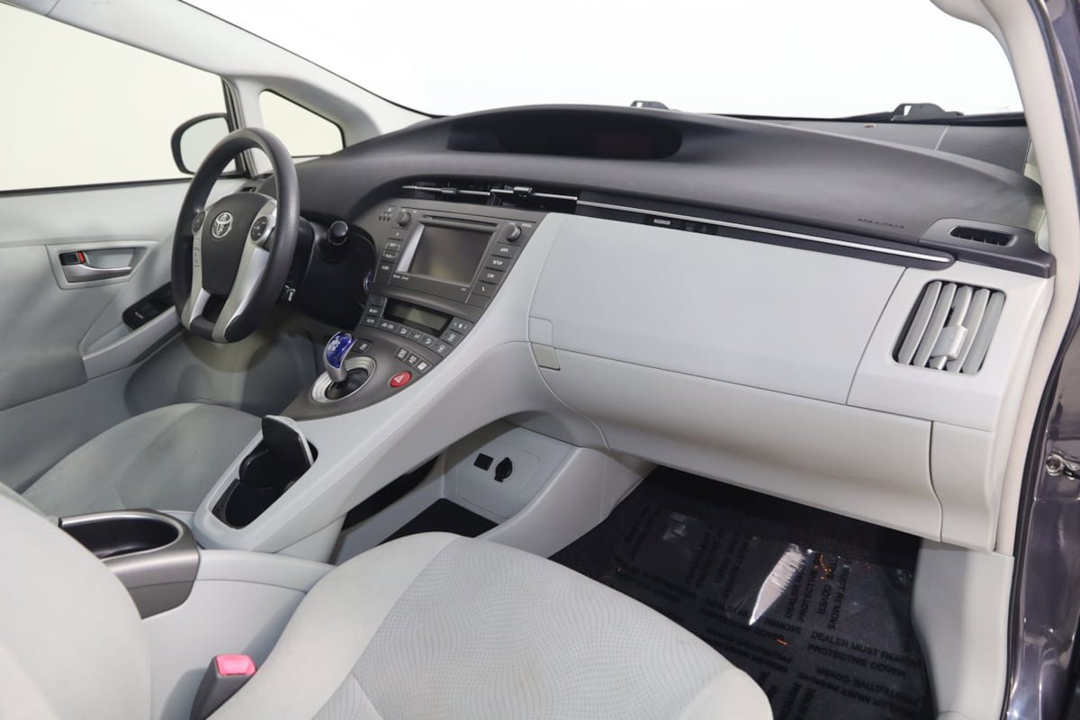 Used 2013 Toyota Prius Three FWD image 35