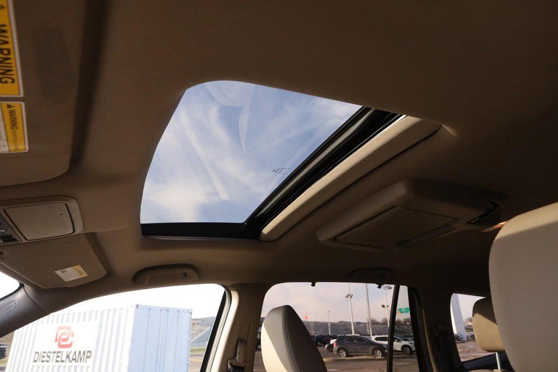 Used 2022 Honda Pilot Touring image 10