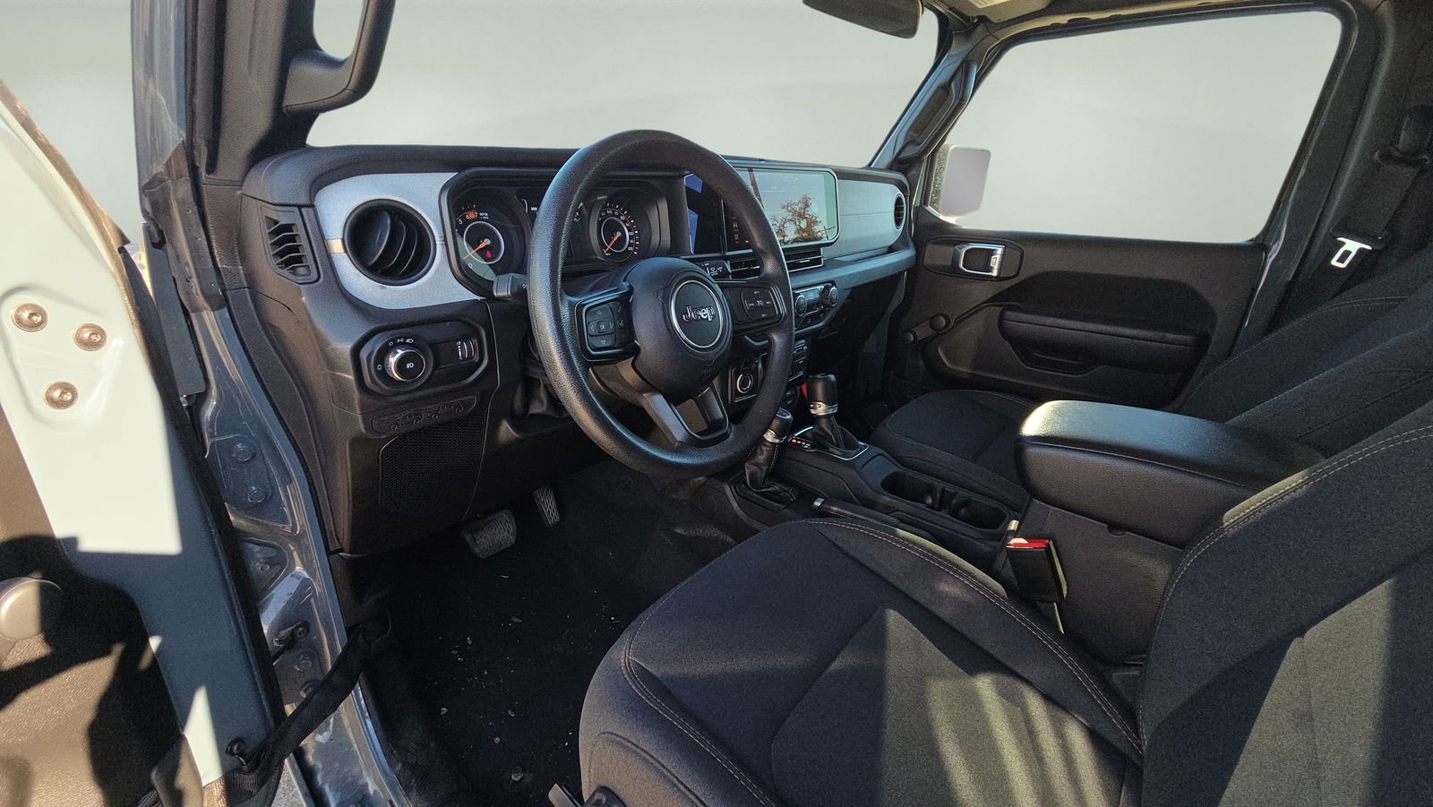 Used 2024 Jeep Wrangler Sport image 25