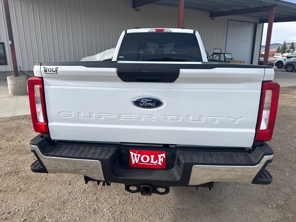 Used 2024 Ford F350 XLT image 8