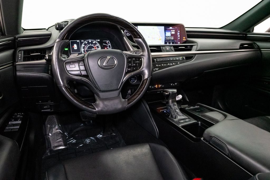 Used 2020 Lexus ES 300h 300h w/ Premium Package image 8