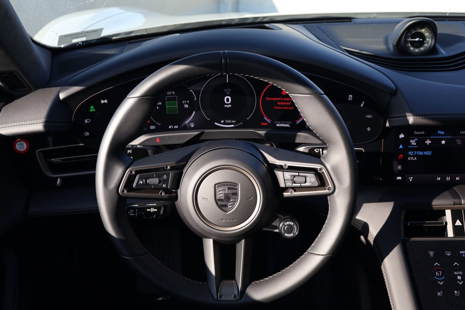 New 2025 Porsche Taycan Turbo image 15