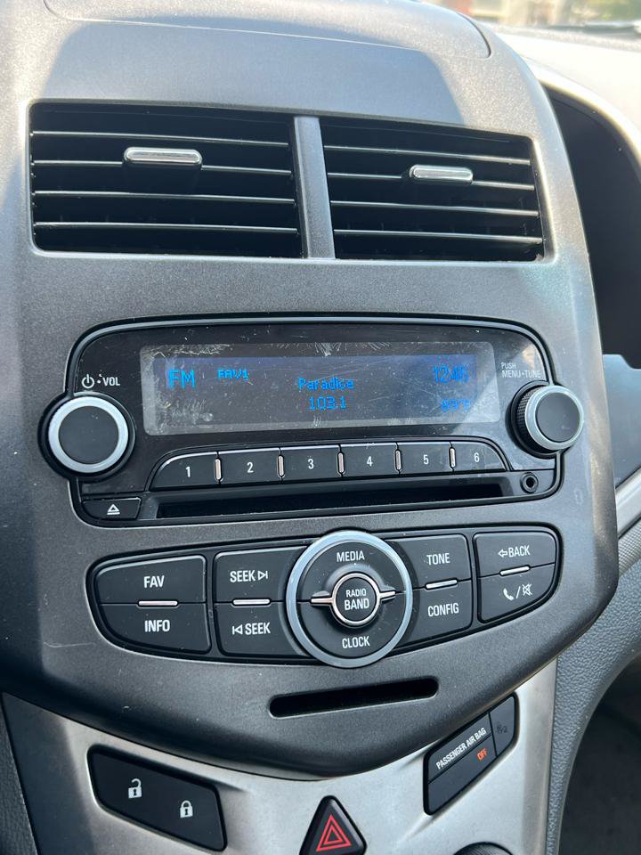 Used 2014 Chevrolet Sonic LT FWD image 22