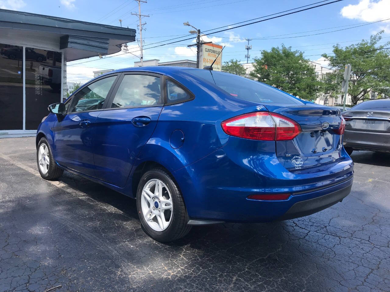 Used 2018 Ford Fiesta SE w/ Cold Weather Package FWD image 5