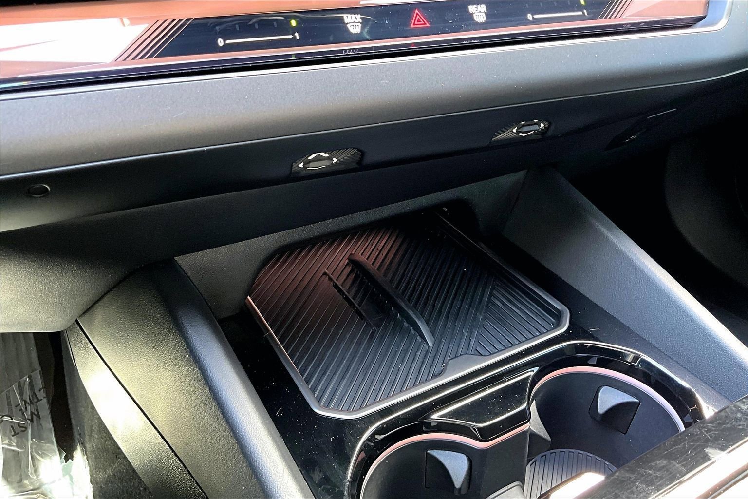 Used 2024 BMW i5 eDrive40i w/ M Sport Package image 31