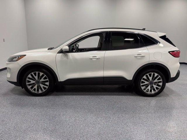 Used 2021 Ford Escape Titanium AWD/4WD image 5