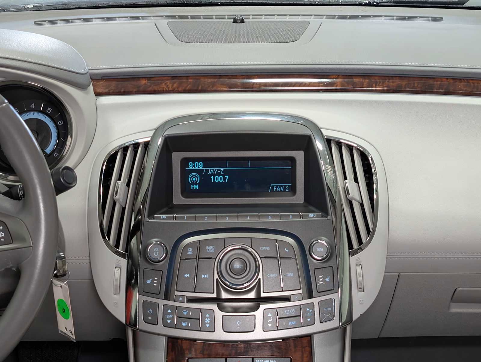 Used 2012 Buick LaCrosse Leather FWD image 19