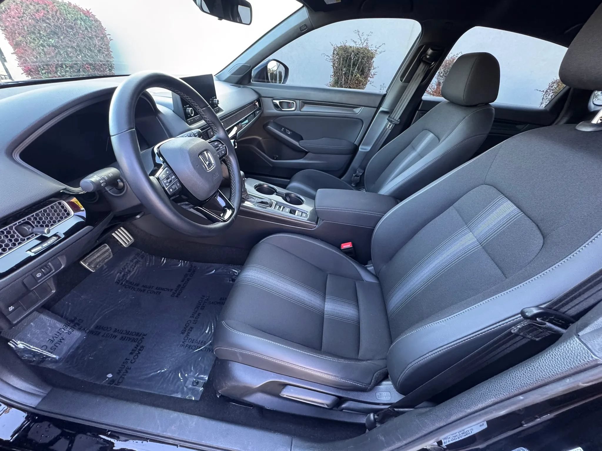 Used 2025 Honda Civic Sport image 10