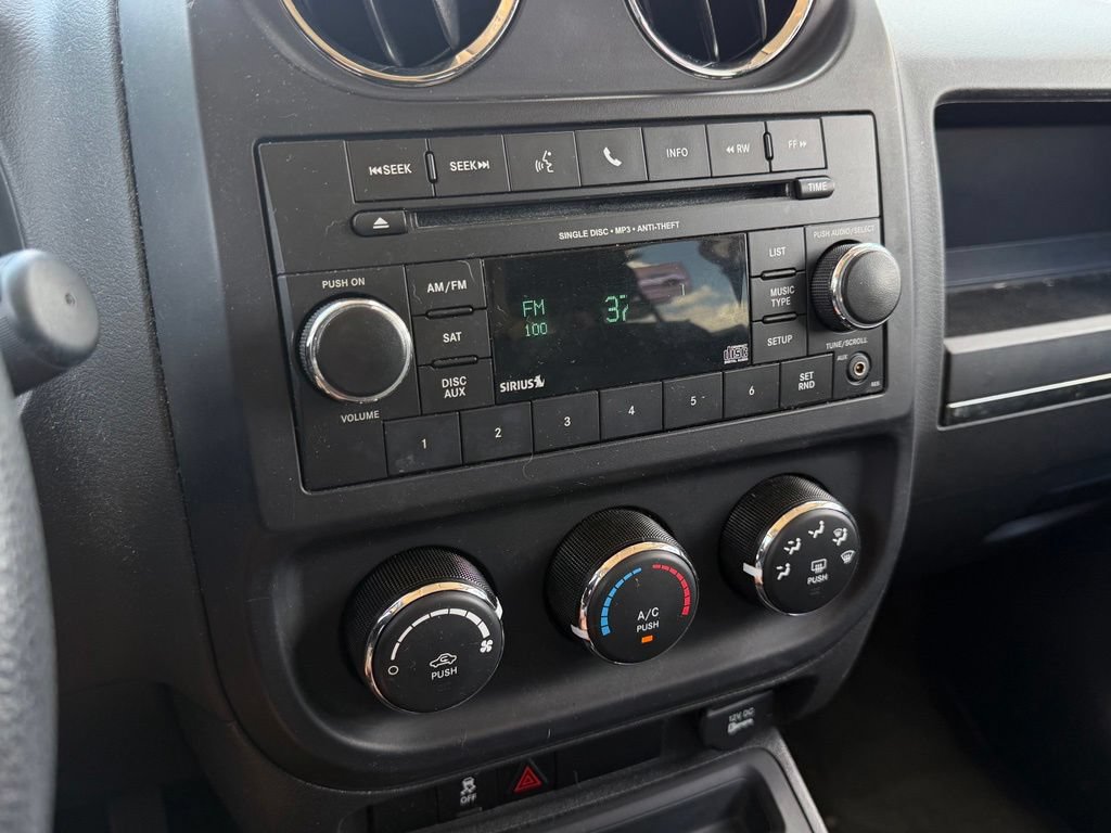 Used 2016 Jeep Patriot Sport w/ Power Value Group FWD image 20