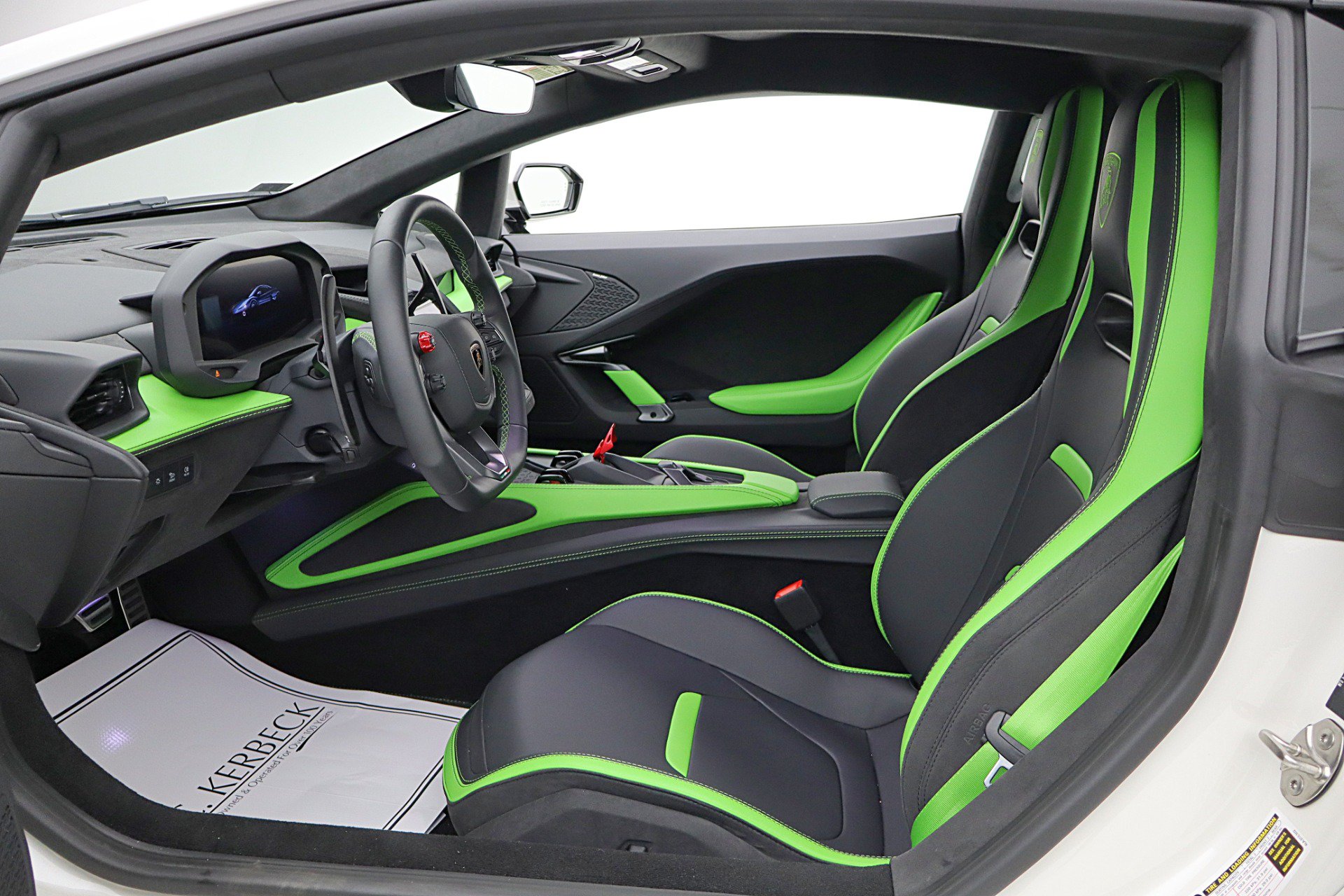 Used 2026 Lamborghini Temerario AWD/4WD image 36
