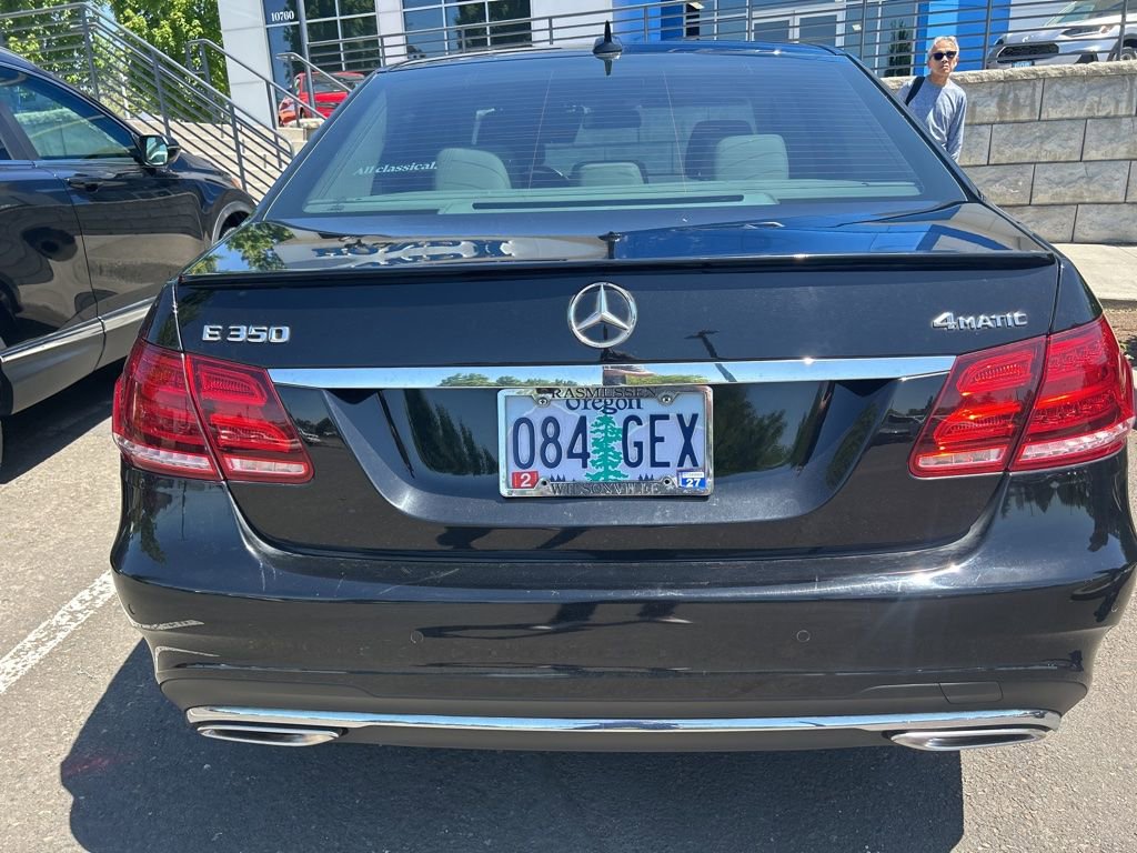 Used 2014 Mercedes-Benz E 350 4MATIC Sedan image 9