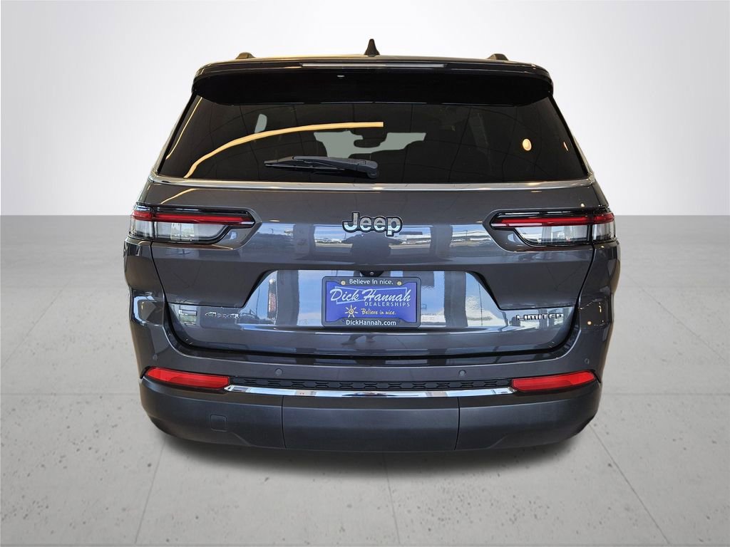 Used 2022 Jeep Grand Cherokee L Limited image 8