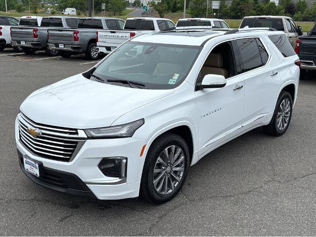 Used 2023 Chevrolet Traverse Premier w/ LPO, Floor Liner Package AWD/4WD image 26