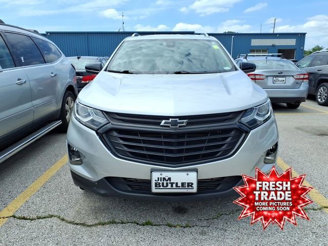 Used 2020 Chevrolet Equinox LT w/ LT True North Edition AWD/4WD image 3
