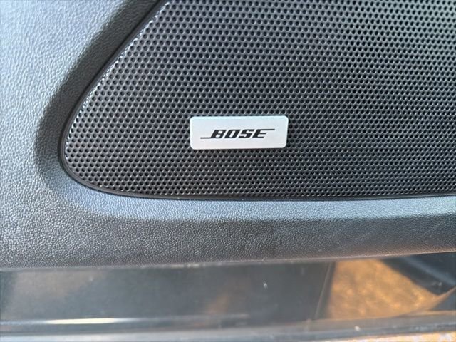 Used 2018 Chevrolet Equinox Premier image 17