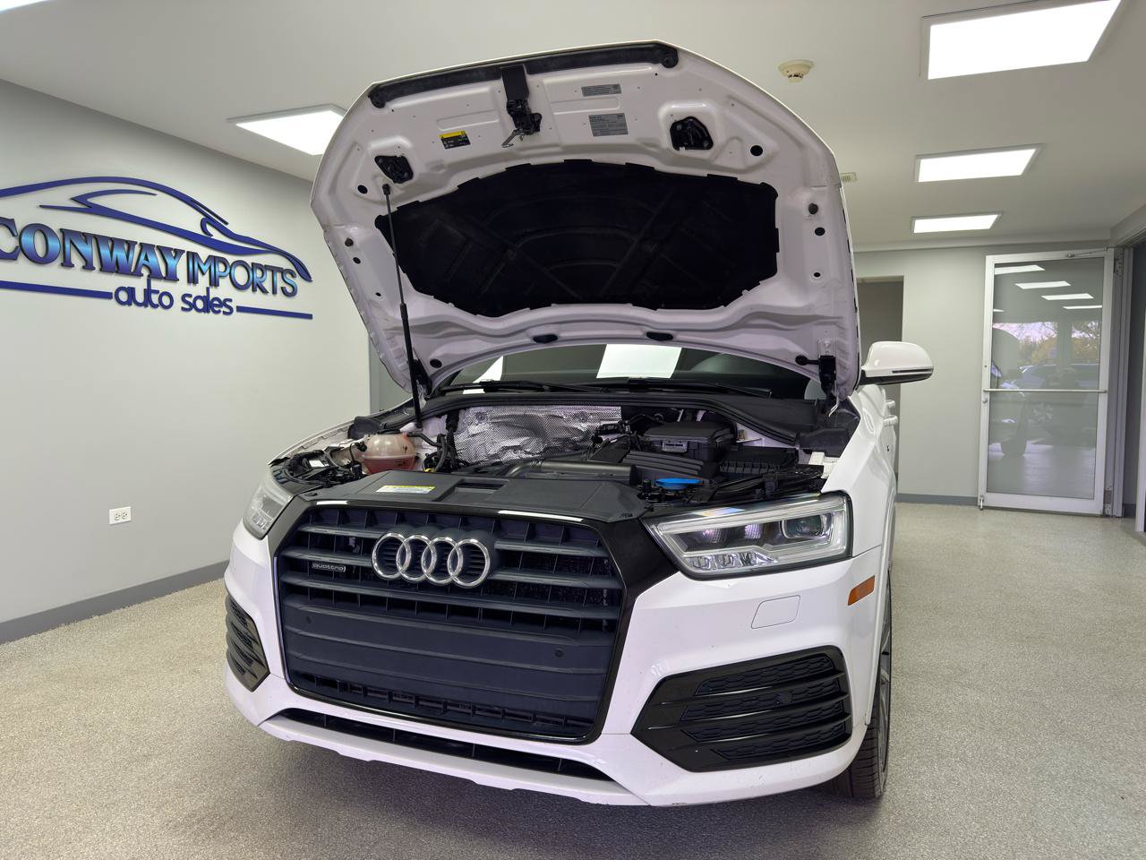 Used 2017 Audi Q3 2.0T Prestige w/ Prestige Package AWD/4WD image 35