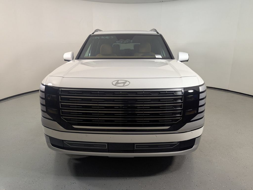 New 2026 Hyundai Palisade Calligraphy FWD image 2