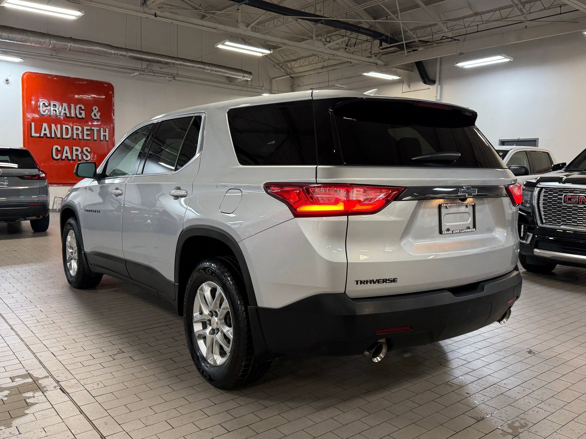 Used 2021 Chevrolet Traverse LS w/ LPO, Blackout Package FWD video 3