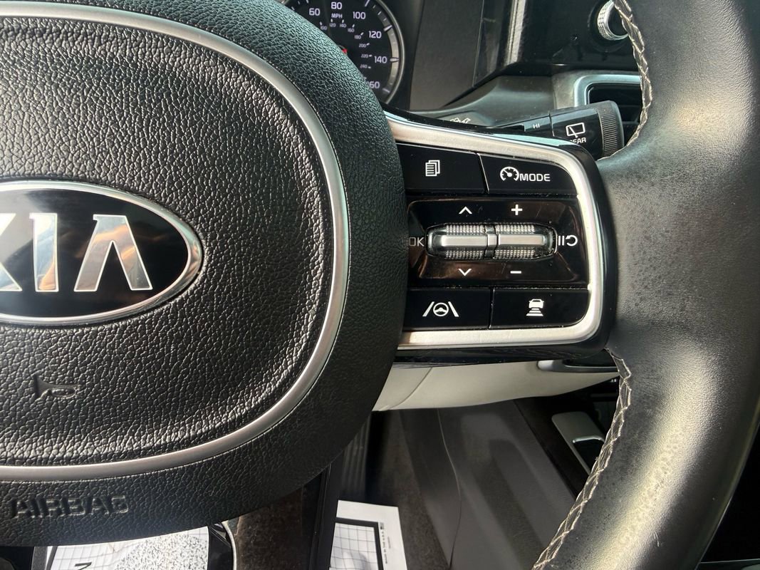 Used 2021 Kia Sorento SX image 11