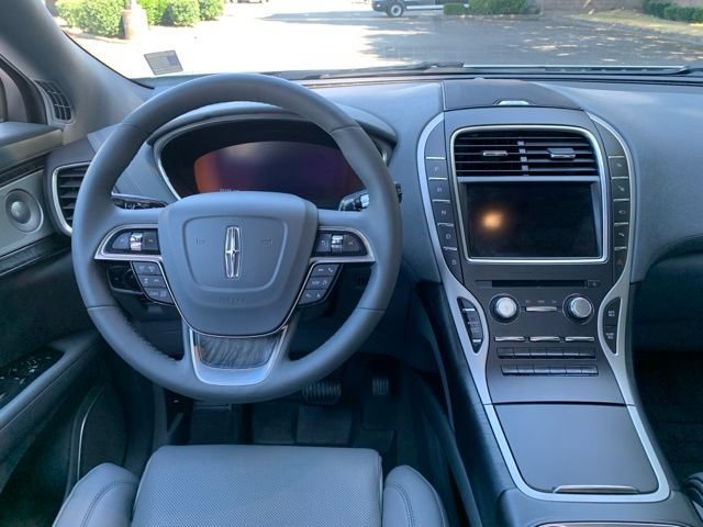 Certified 2019 Lincoln Nautilus Reserve w/ Ultimate Package AWD/4WD image 19
