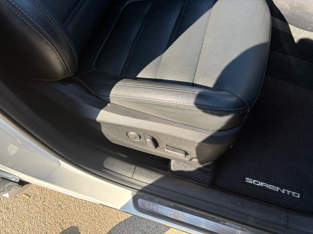 Used 2019 Kia Sorento SX w/ SX Touring Package image 43