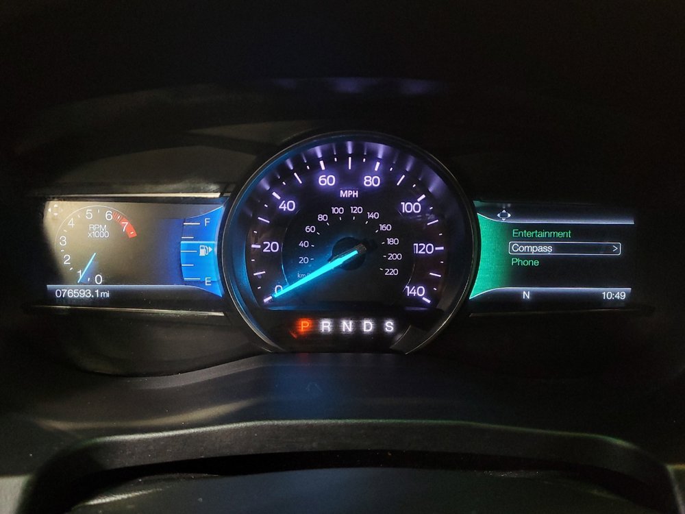 Used 2018 Ford Explorer XLT w/ Equipment Group 202A FWD image 23