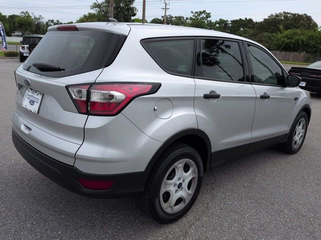 Used 2017 Ford Escape S FWD image 4