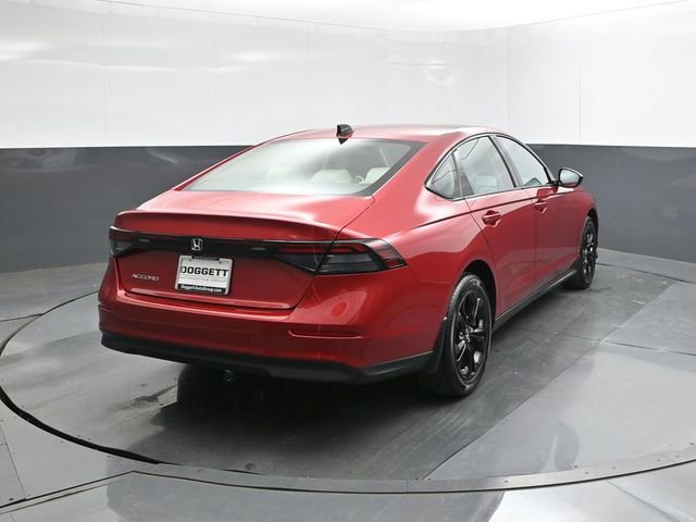 New 2025 Honda Accord SE image 11