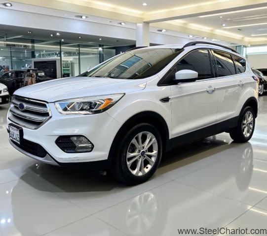Used 2019 Ford Escape SEL image 1