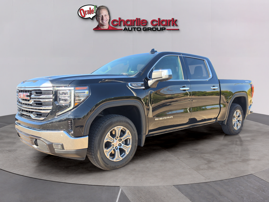 Used 2025 GMC Sierra 1500 SLT AWD/4WD image 1