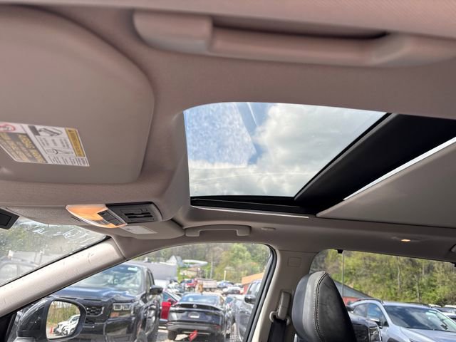 Certified 2023 Nissan Rogue SL w/ SL Premium Package image 12