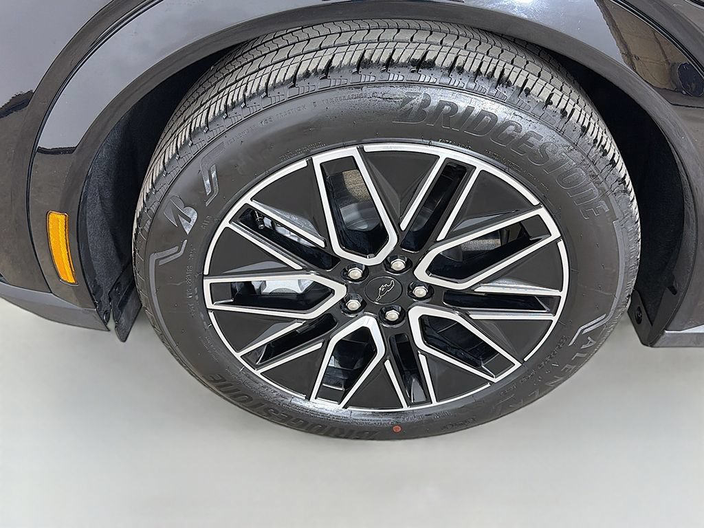 Used 2025 Ford Mustang Mach-E Premium AWD/4WD image 22