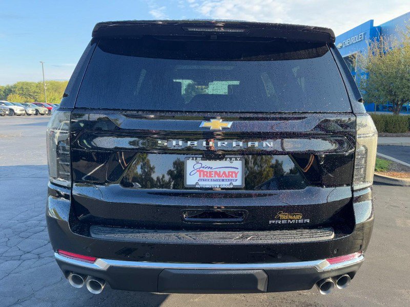 New 2026 Chevrolet Suburban Premier image 33